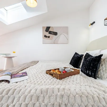 Lejlighed New Town Loft With Free Parking