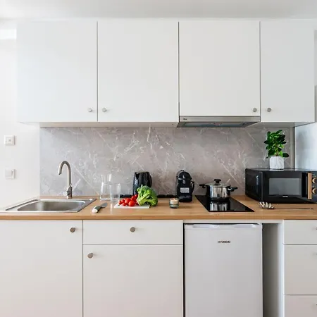 New Town Loft With Free Parking * Praha